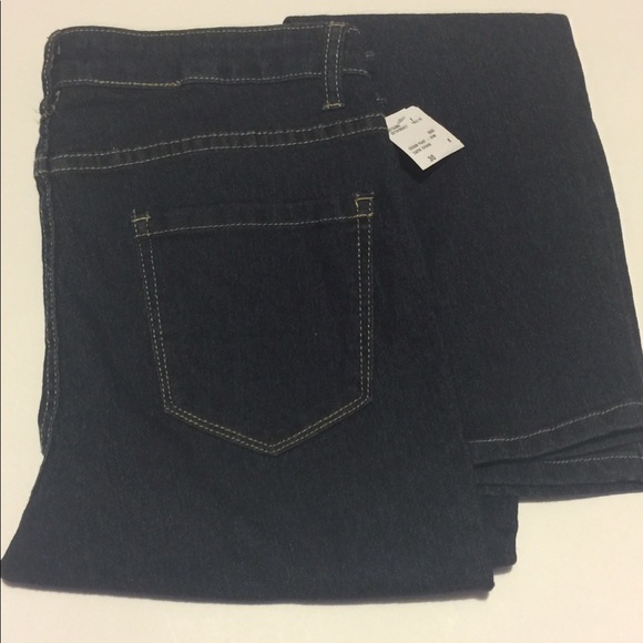 Forever 21 Denim Pants - Picture 4 of 4